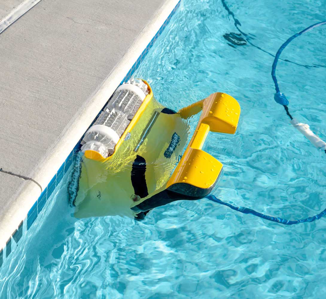 Dolphin Wave 60 Commercial Robotic Pool Cleaner